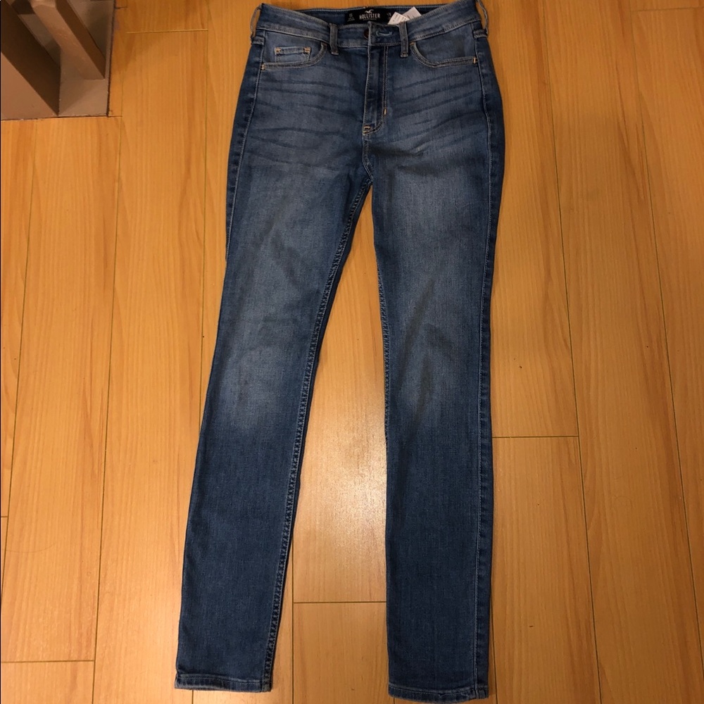 Hollister Skinny High Rise Jeans